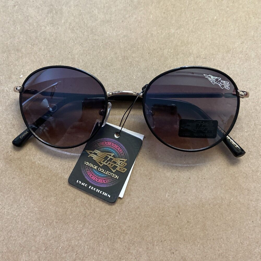 NWT Retro Rewind  Round Metal Sunglasses Womens Black Gray Lens
